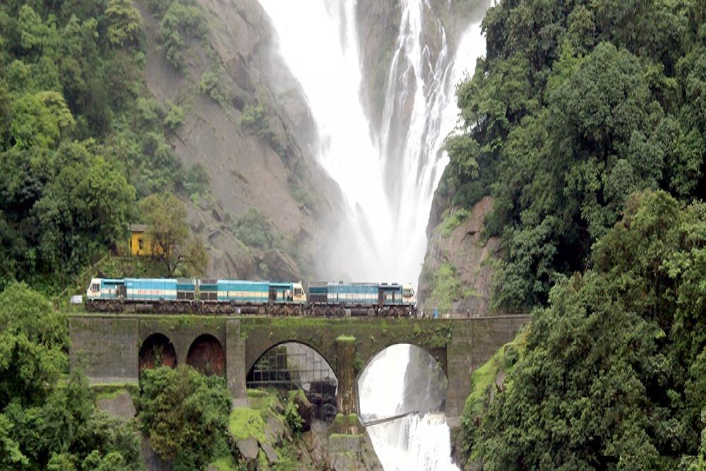 Doodhsagar12.jpg