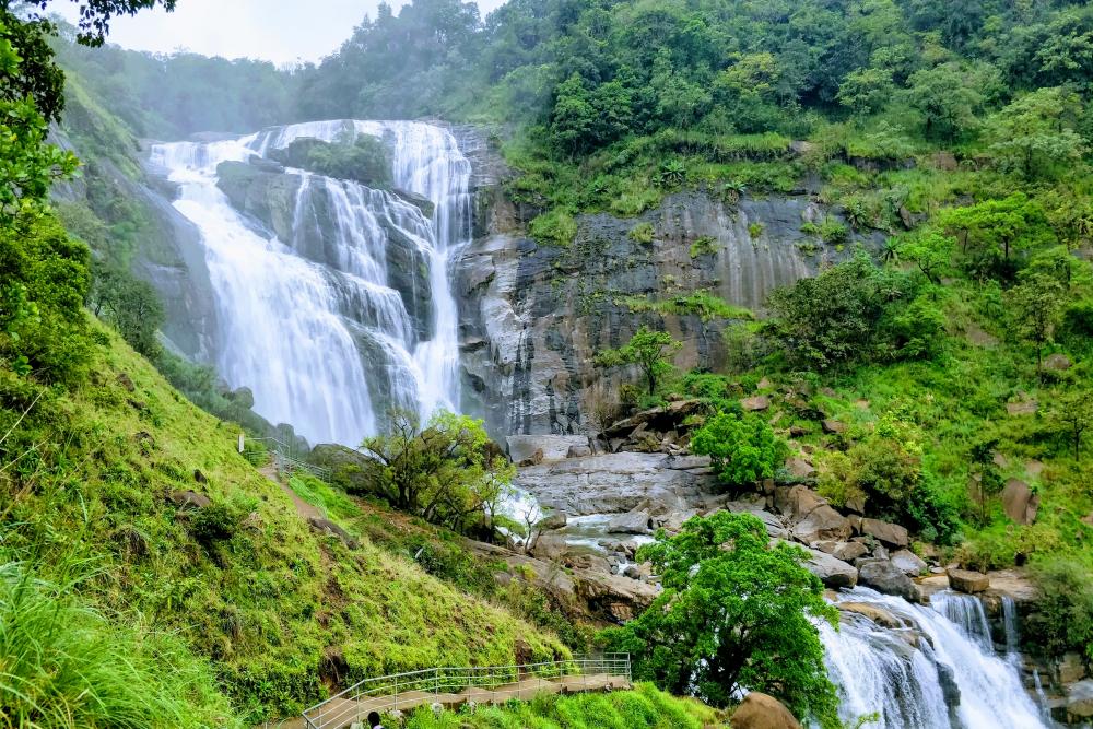 Mallalli Waterfalls Madikeri Tickets, timings, offers Jul 2021 | ExploreBees amazing waterfalls in india