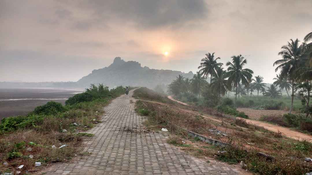 Kuntibetta Day Trek