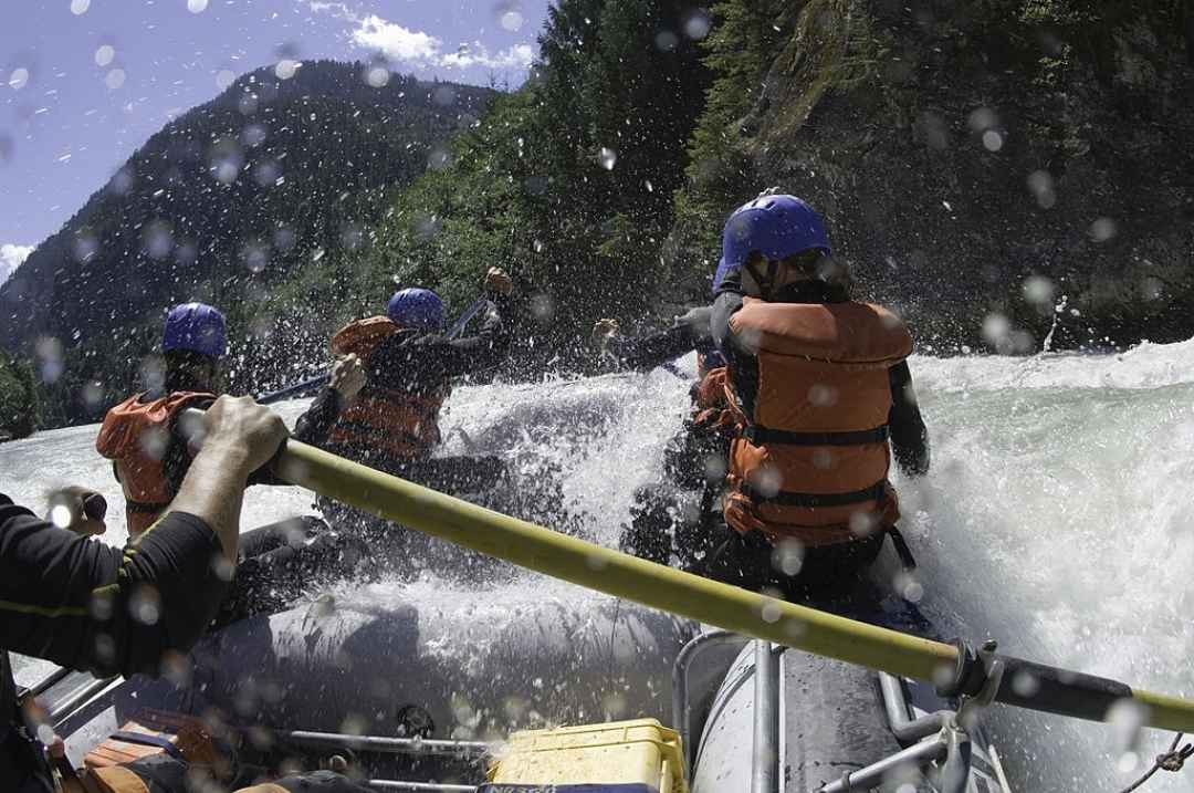 Rafting in the gushing waters of Zanskar river