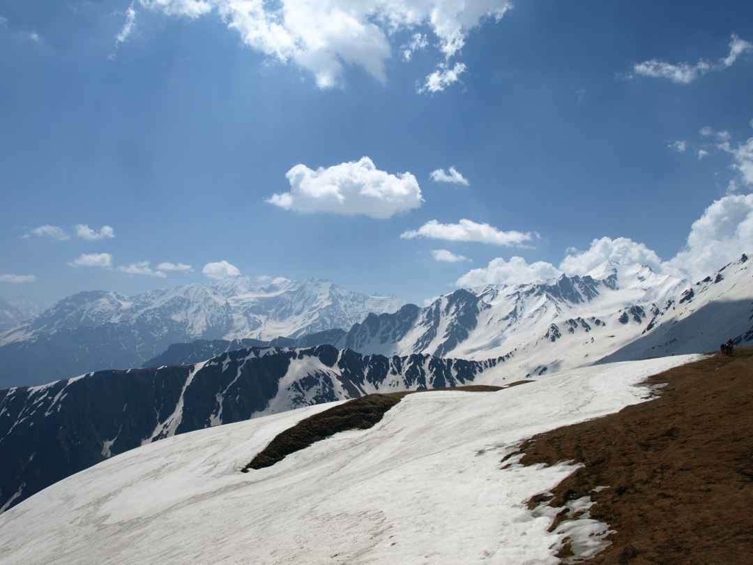 Sar Pass Trek