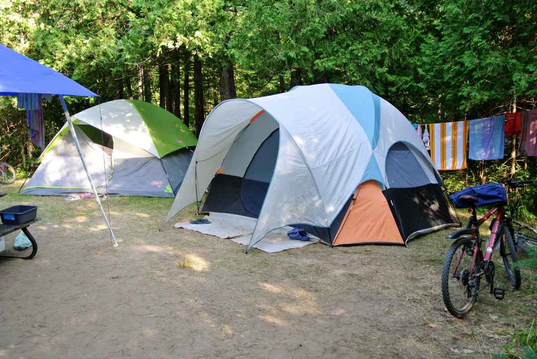 Manchanbele River Side Camping