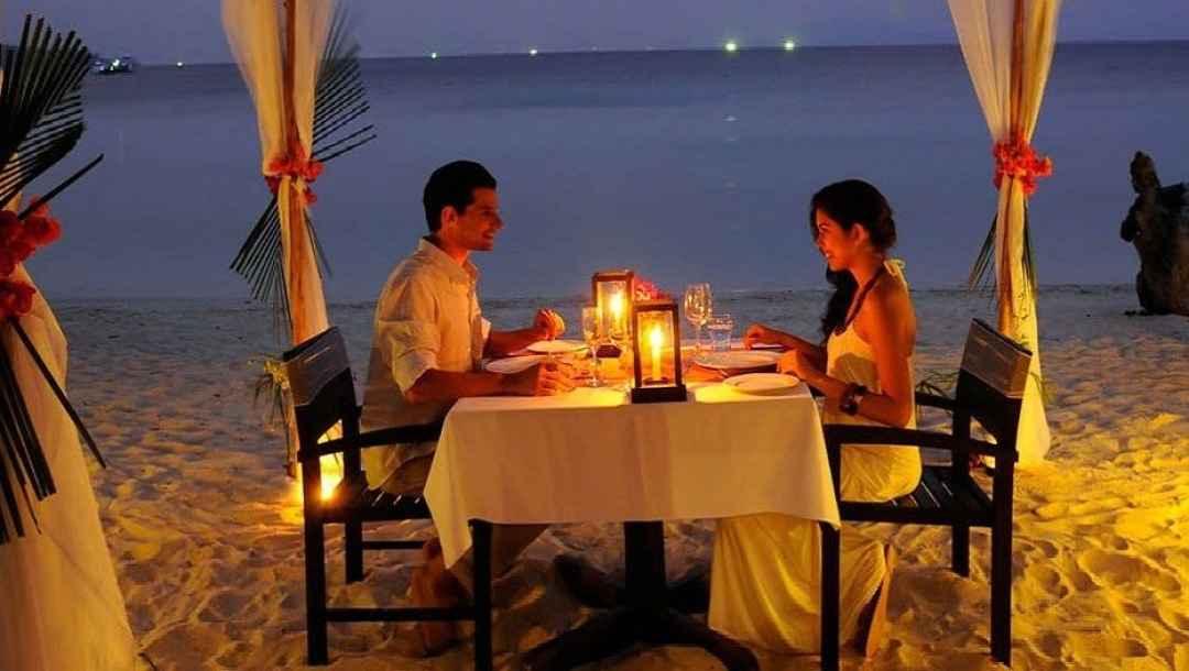 Honeymoon Special Candle Light Dinner In Havelock