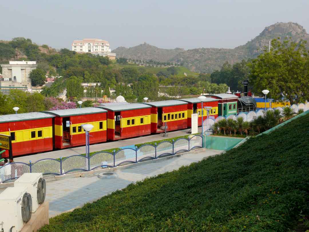 Ramoji Film City Star Experience by AC CAR