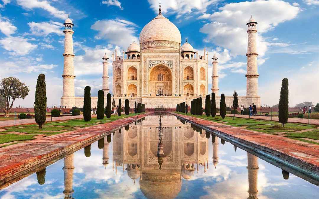 Taj Mahal Tour by Super Fast Train
